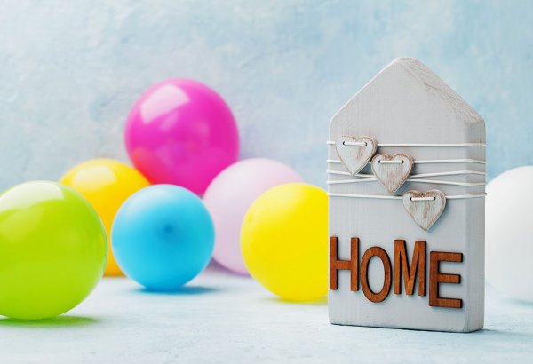 Planning to Move into the House of Your Dreams? Don't Forget to Treat Your Guests with these Housewarming Return Gifts 2020