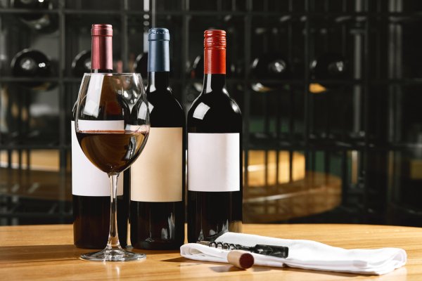 Top 10 món quà Tết rượu ngoại sang trọng và đẳng cấp để lại ấn tượng tốt nhất dịp Tết Nhâm Dần 2022