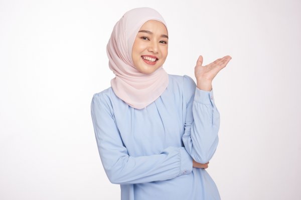 15 Rekomendasi Hijab Instan yang Cocok Dikenakan untuk Sehari-Hari (2023)