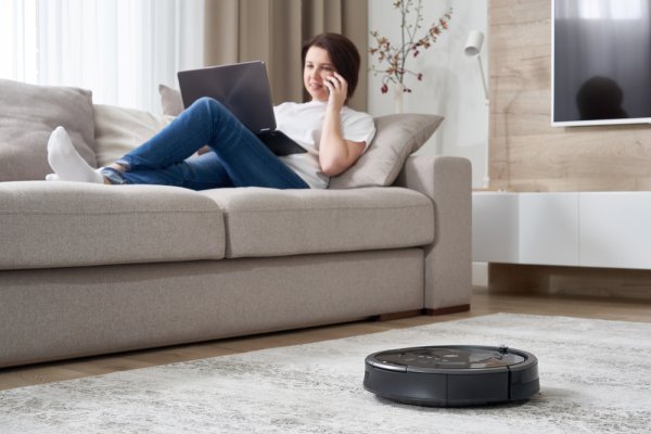 Advanced Home Cleaning Systems. Check Out the Best Robot Vacuum Cleaner to Help Clean the House or Office with Ease (2020)