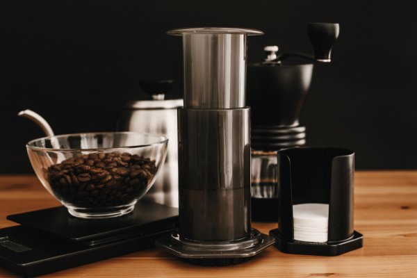 Grind Coffee to Your Satisfaction to Enjoy the Sweet Smelling Coffee Aroma and Taste with These Coffee Grinder Recommendations