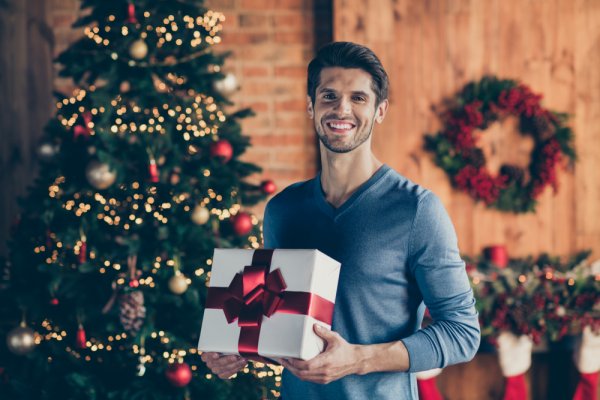Top 10 món quà Giáng Sinh cho nam độc đáo và ý nghĩa (năm 2020)