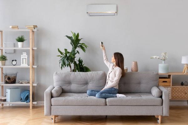 Sejukkan Udara di Rumah dengan 10 AC Terbaik Rekomendasi BP-Guide di 2023