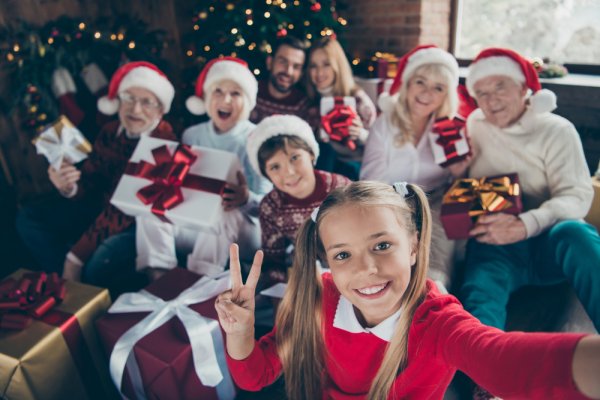 Gợi ý 30 món quà Giáng Sinh cho gia đình ý nghĩa nhất (năm 2021)! Phiên bản mới nhất được lựa chọn bởi các chuyên gia quà tặng