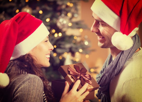 2018 Xmas Gift Ideas: Find Out the Perfect Gift for Your Husband This Christmas And 4 Ways to Make It More Special