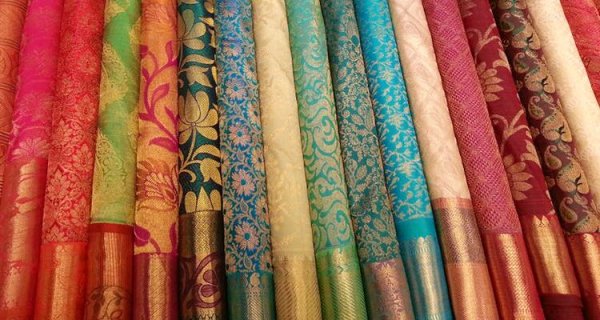 4 Printed Types Of Fabrics For Kurtis, Use: Garment