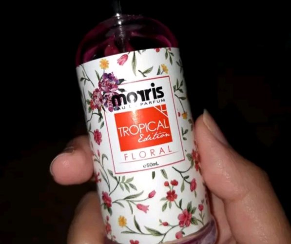 10 Rekomendasi Parfum Wanita Aroma Bunga yang Memberikan Kesan Feminin dan Menyegarkan (2023)