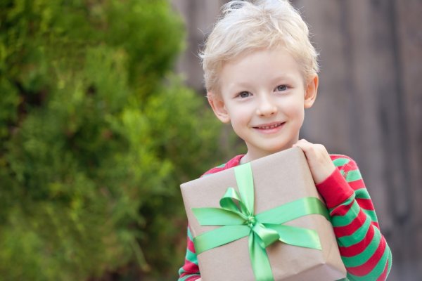 5歳の男の子に人気のクリスマスプレゼントランキング 戦隊おもちゃがおすすめ ベストプレゼントガイド