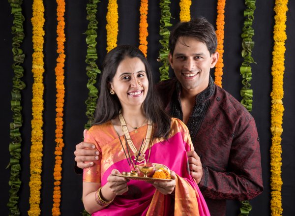 Send Some Love Your Family's Way Too: 10 Popular Karwa Chauth Gifts for Sister in Law in 2019
