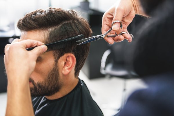 15 Rekomendasi Gunting Rambut yang Bagus untuk Pria Keren! (2023) 