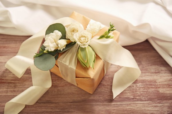 Top 10 món quà cưới ý nghĩa được ưa chuộng nhất (năm 2020)