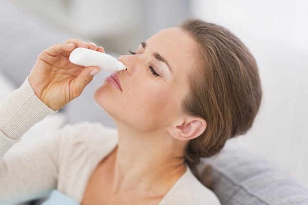 Ketahui Cara-cara Melakukan Perawatan Polip Hidung dan Gunakan 6 Rekomendasi Obat Ini untuk Mengatasinya