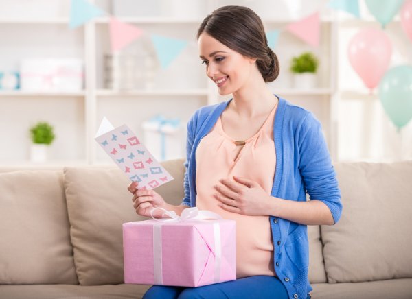 30 món quà ý nghĩa tặng mẹ bầu sau sinh! Phiên bản mới nhất được lựa chọn bởi các chuyên gia quà tặng
