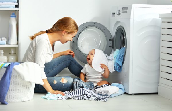Gợi ý 10 mẫu máy giặt mini giúp giặt sạch đồ bé và tiết kiệm thời gian cho mẹ (năm 2022)