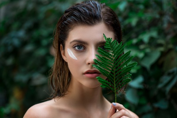 Mau Kulit Wajah Cantik Alami? Gunakan 10 Rekomendasi Skincare Terbaik 2023 dari BP-Guide