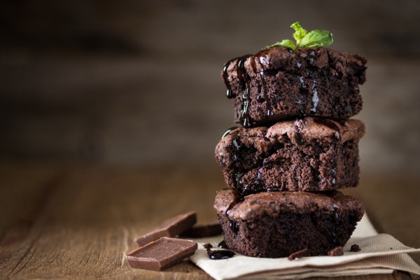 Cari Brownies dengan Kelezatan Terbaik, Yuk Cek 15 Rekomendasi Rasa Brownies Amanda Terenak Ini (2023)
