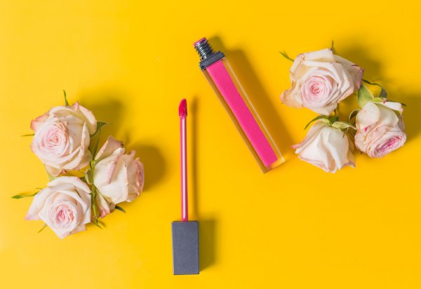 If You're Planning a Girly Party or Making Return Gift Bags for the Girls, Lip Gloss is a Must! Here are 10 Luscious Lip Gloss Party Favors the Girls Will Love You For!