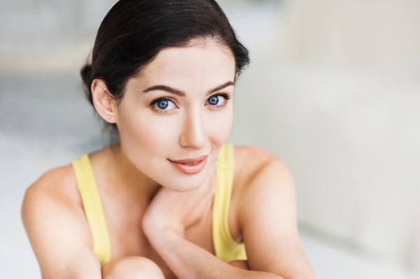 Rawat Wajah Agar Lebih Awet Muda dengan 10 Rekomendasi Skincare Wajah Berikut! (2023)