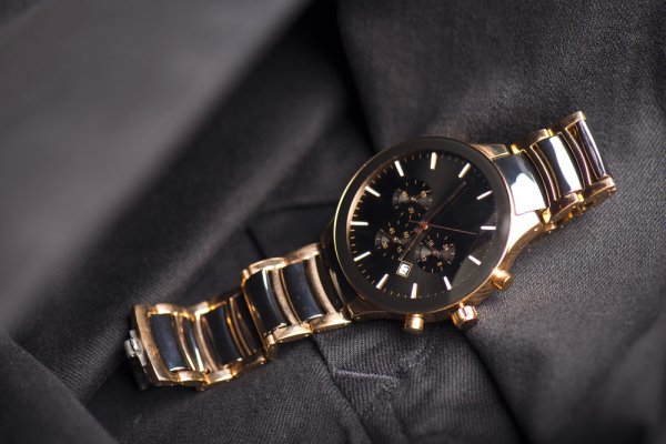 オメガのメンズ腕時計おすすめ＆人気ランキングTOP10【2023年最新版 