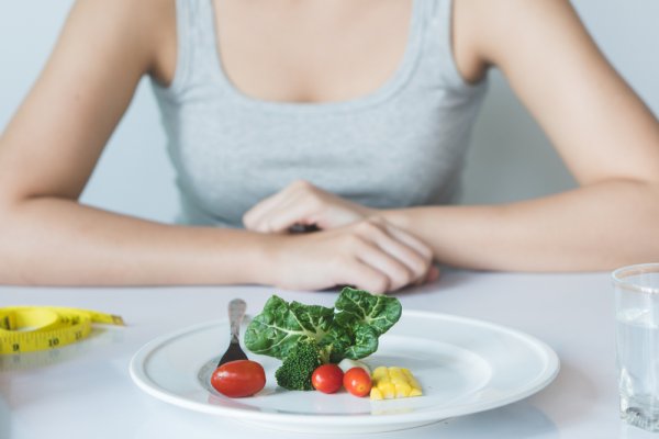 Giải đáp: Tại sao ăn ít vẫn mập? Mách bạn cách giảm cân giữ dáng đơn giản mà hiệu quả (năm 2022)