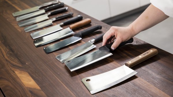 आपके खूबसूरत किचन के लिए 10 शानदार चाकू जो आपके किचन की शोभा बढ़ाएंगे। साथ में चाकू खरीदने के कुछ टिप्स ।(2020)