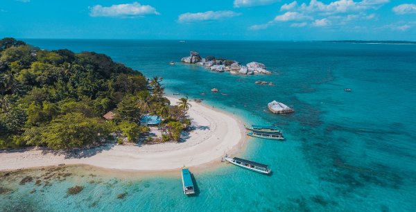 Jangan Lewatkan 8 Destinasi Wisata Hits Ini Ketika Berkunjung ke Pulau Belitung! (2023)