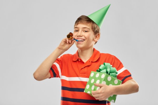 Top 10 món quà sinh nhật cho nam 14 tuổi ý nghĩa và thiết thực (năm 2022)
