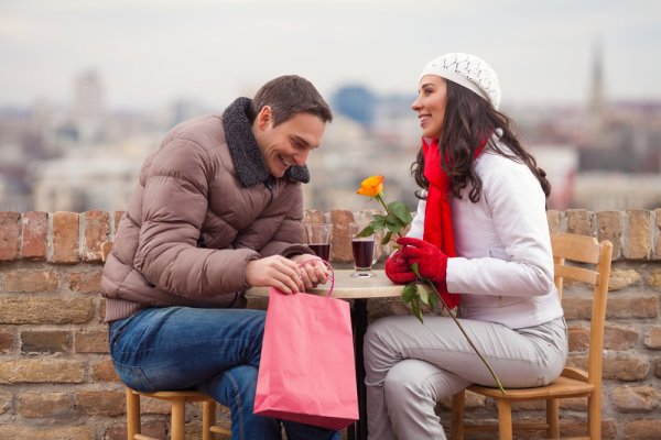 Touch Your Beloved's Heart: 10 Gifts For Boyfriend, Personalized To Make Them Memorable And 7 Tips to Help You Choose The Right One