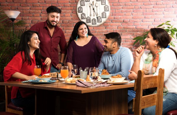 10 Rekomendasi Restoran Terbaik Untuk Makan Siang Di Jakarta Timur ...