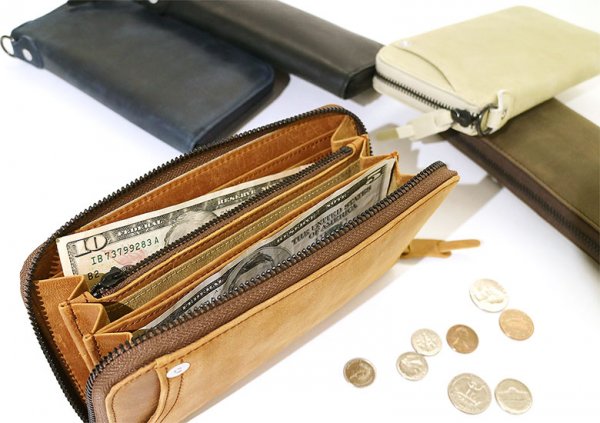 CORBO.（コルボ）Curious（キュリオス）シリーズ10周年記念インタビュー｜こだわりのブランドSentire-One センティーレワン [コルボ] キーケース 8LO-1101 Curious キュリオスシリーズ メンズ