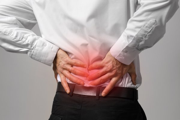 Back Pain Making Things Difficult? Try These 10 Best Home Remedies for Lower Back Pain (2020)