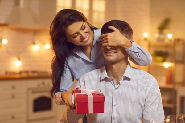 30 món quà tặng chồng công sở ý nghĩa (năm 2021)! Phiên bản mới nhất được lựa chọn bởi các chuyên gia quà tặng