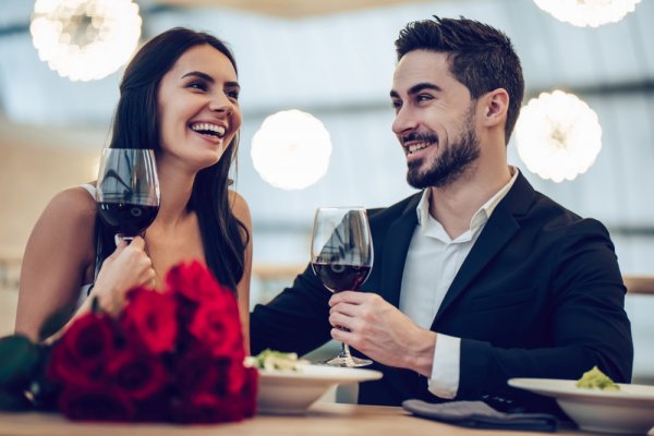 Delight and Excite the Woman in Your Life by Gifting Her an Experience Gift. Check out These Top Experience Gift Ideas She Will Not Forget in a Lifetime (2020)