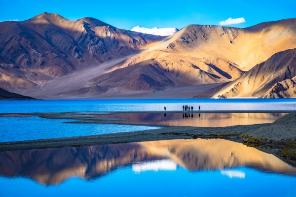 15 Amazing Places to Visit in India: Explore the Length and Breadth of This Country and Get Mesmerised by the Beauty and Culture of India (2019)