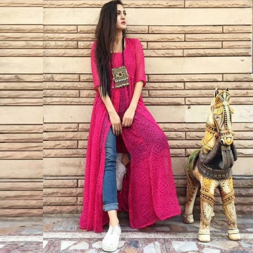 Are You Sick and Tired of the Same Kurti Style? Check Out These Best Kurtis on Jeans to Help You Channel the Style Bug in You (2022)