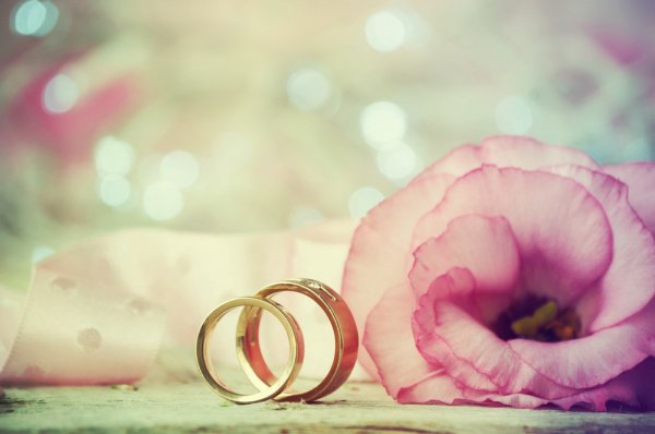 Top 10 món quà cưới cần thiết cho cô dâu và chú rể (năm 2020)