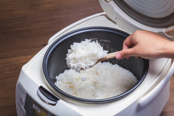15 Pilihan Rice Cooker Low Carbo Terbaik Untuk Anda yang Sedang Diet Sehat! (2023)