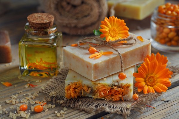 Yuk, Hidup Sehat dengan Menggunakan 10 Rekomendasi Sabun Organik dengan Bahan Natural dan Cara Mudah Membuat Sabun
