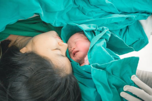 Rekomendasi 10+ Suvenir yang Pas untuk Momentum Kelahiran Bayi