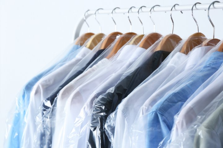10 Rekomendasi Pembersih Pakaian yang Menjadikan Pakaian 
