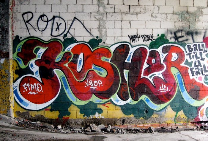10 Inspirasi Hiasan Grafiti yang Bisa Kamu Buat Sendiri