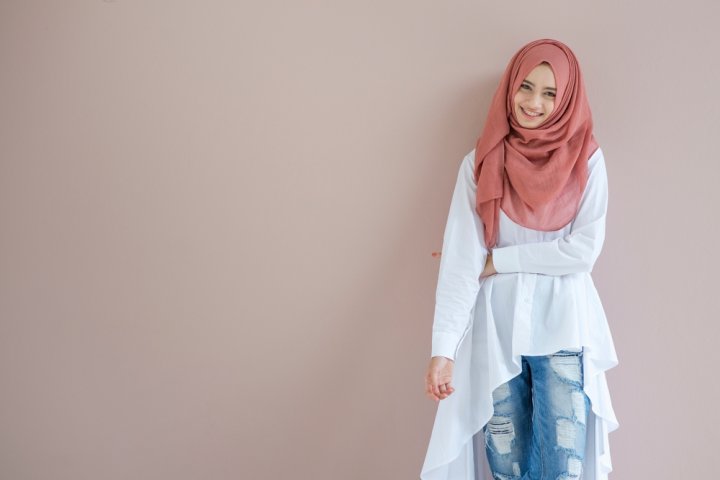 27 Trend Terbaru Baju Hijab 2022 yang Engga Boleh 
