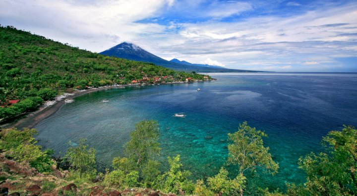 11 Rekomendasi Pantai di  Bali  yang Memukau untuk Destinasi 