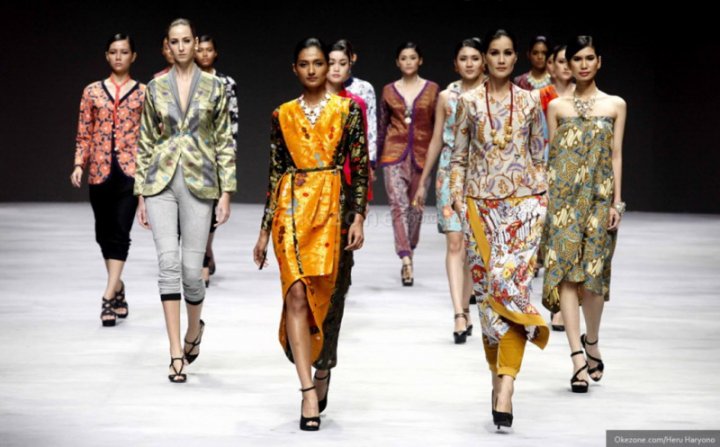 Daftar 14 Fashion  Brand Indonesia  yang Tidak Kalah 