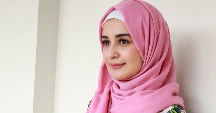Tampil Syar I Dengan 10 Jilbab Jumbo Yang Nyaman