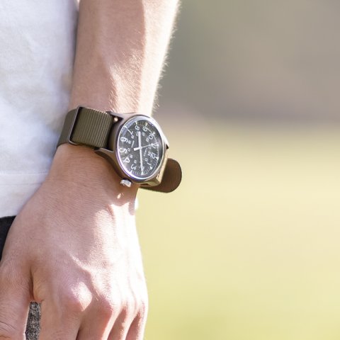 タイメックスのメンズ腕時計おすすめ＆人気ランキングTOP10【2023年最新版】 | ベストプレゼントガイド