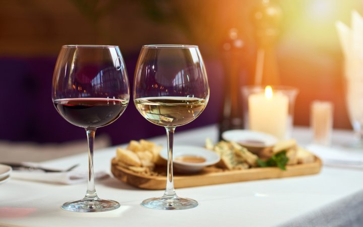 10 Rekomendasi Gantungan Gelas  Wine  yang Keren dan 