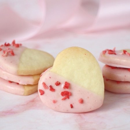 バレンタインにあげるものの意味一覧！クッキーやチョコなどお菓子について解説