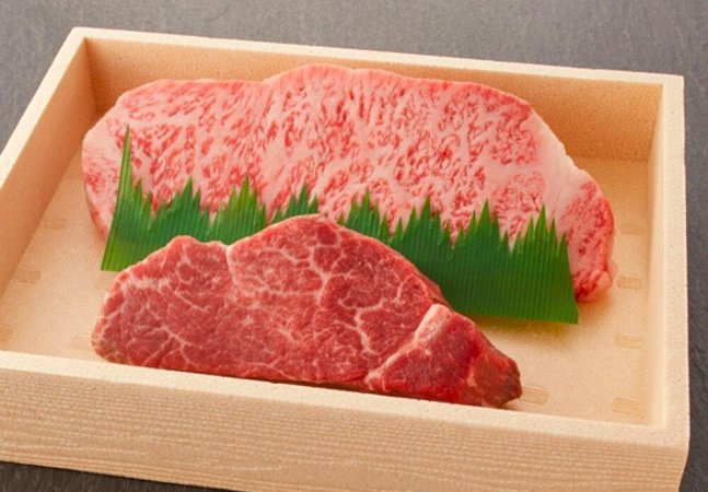 非日常感を楽しめる贅沢な肉ギフト！「【A5ランク近江牛】ステーキ食べ比べセット（折箱入り）極上サーロイン×極上ヒレ」の開発秘話をインタビュー｜近江牛専門店カワニシ