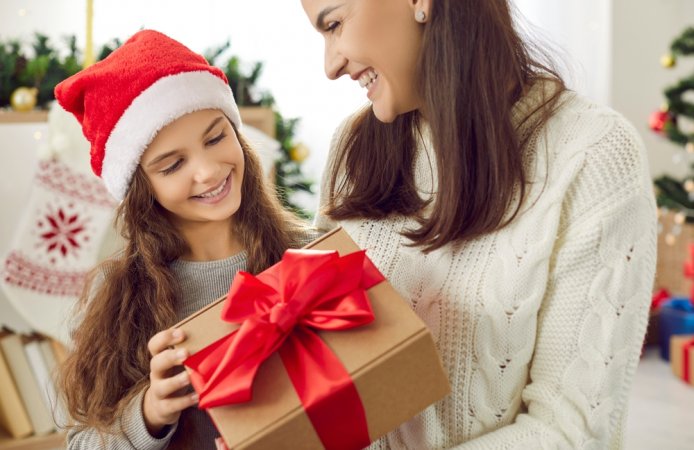 2023年｜小学6年生の女の子へのクリスマスプレゼント 人気ランキングTOP10！高学年の女子が喜ぶギフトを厳選！ プレゼント＆ギフトのギフトモール